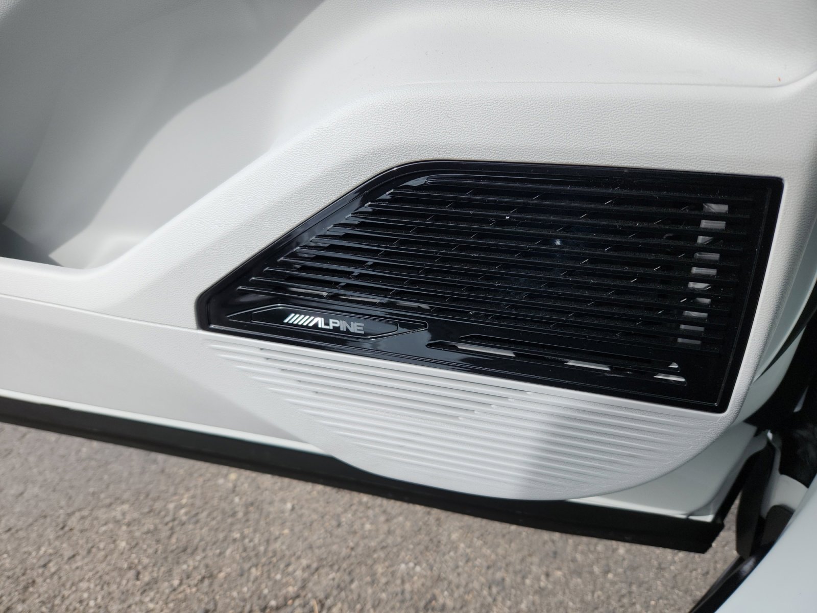 New 2026 Jeep Cherokee Limited image 27