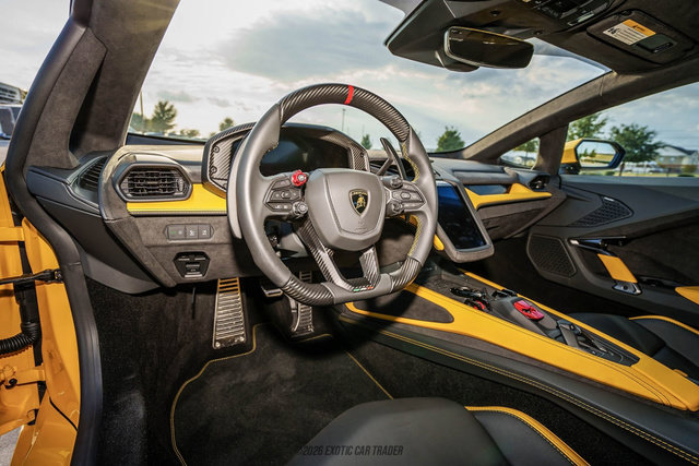 Used 2026 Lamborghini Temerario AWD/4WD image 25