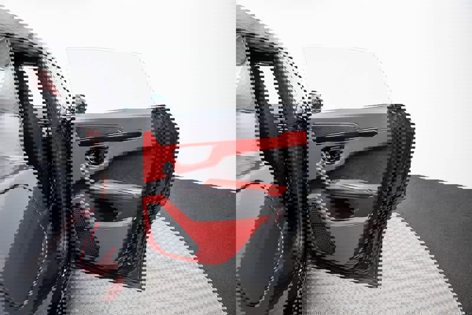 Used 2023 Lamborghini Urus S image 48