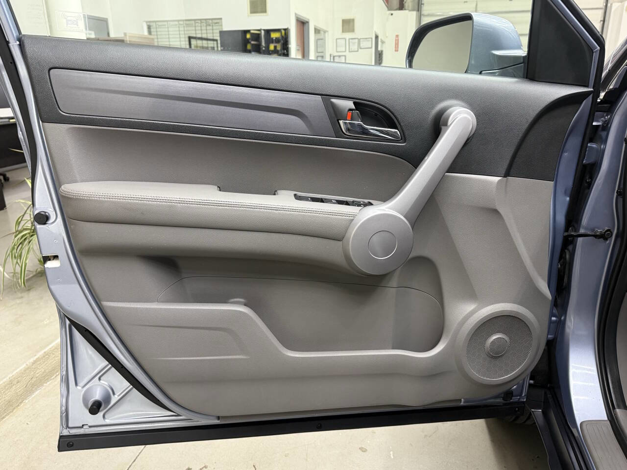 Used 2007 Honda CR-V EX-L image 10