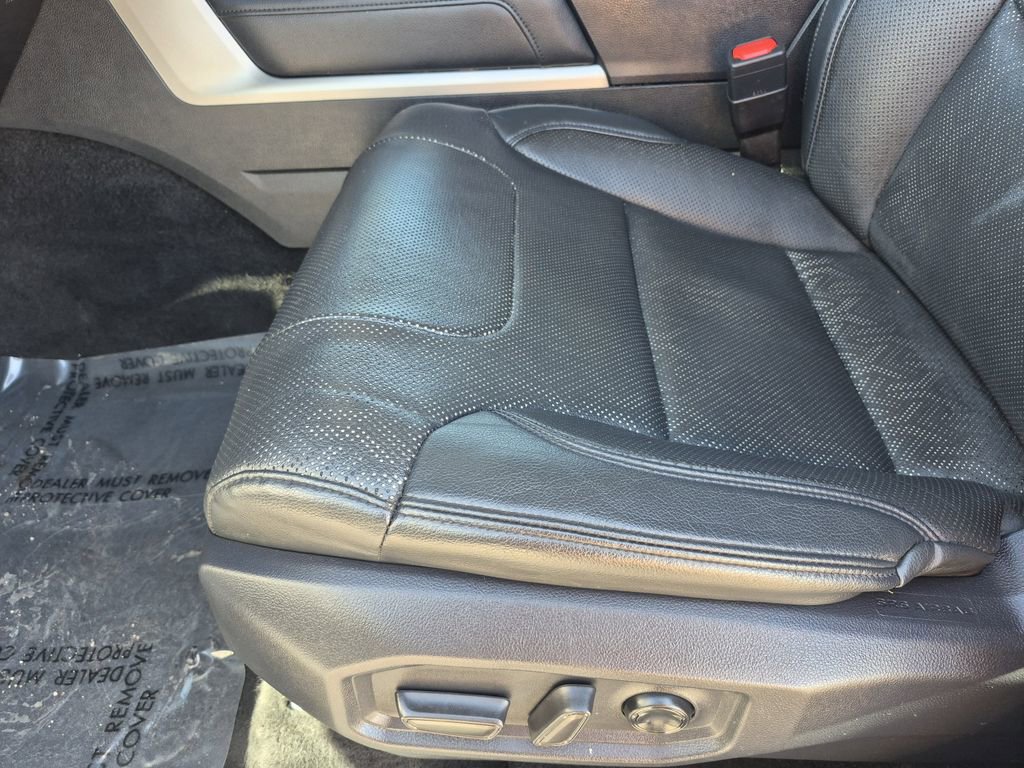 Used 2022 Toyota Tundra Limited w/ TRD Off-Road Package image 12