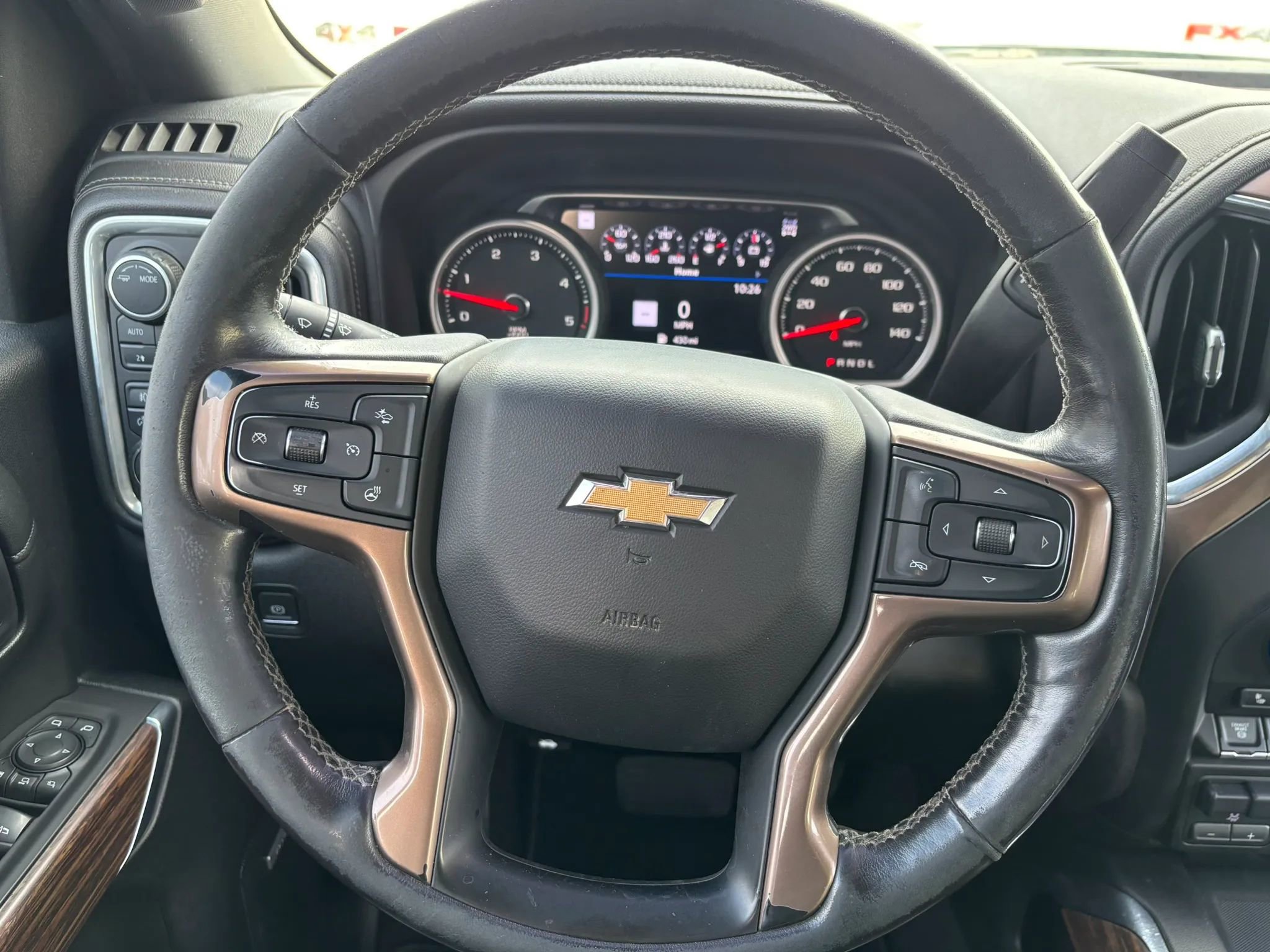 Used 2020 Chevrolet Silverado 2500 High Country image 38