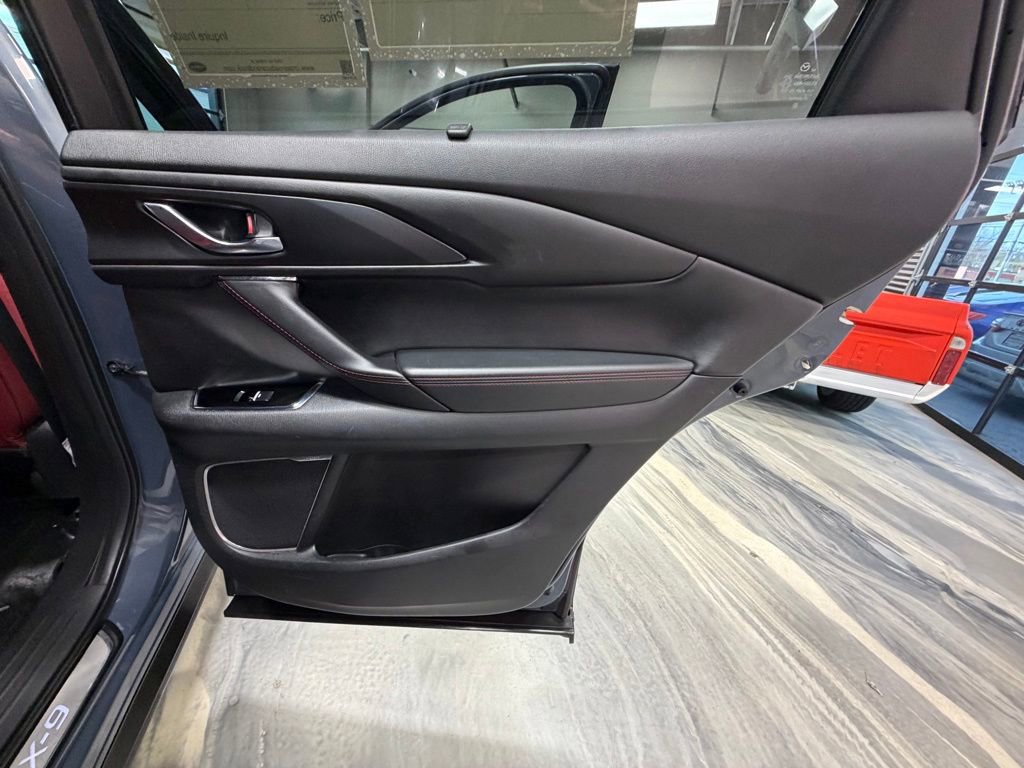 Used 2022 MAZDA CX-9 Carbon Edition image 45