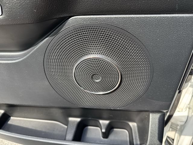 Used 2020 Ford Expedition XLT w/ Equipment Group 202A RWD image 27