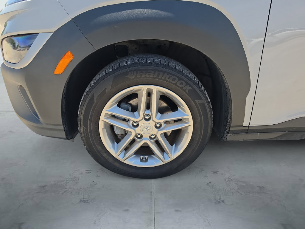 Certified 2023 Hyundai Kona SE FWD image 16