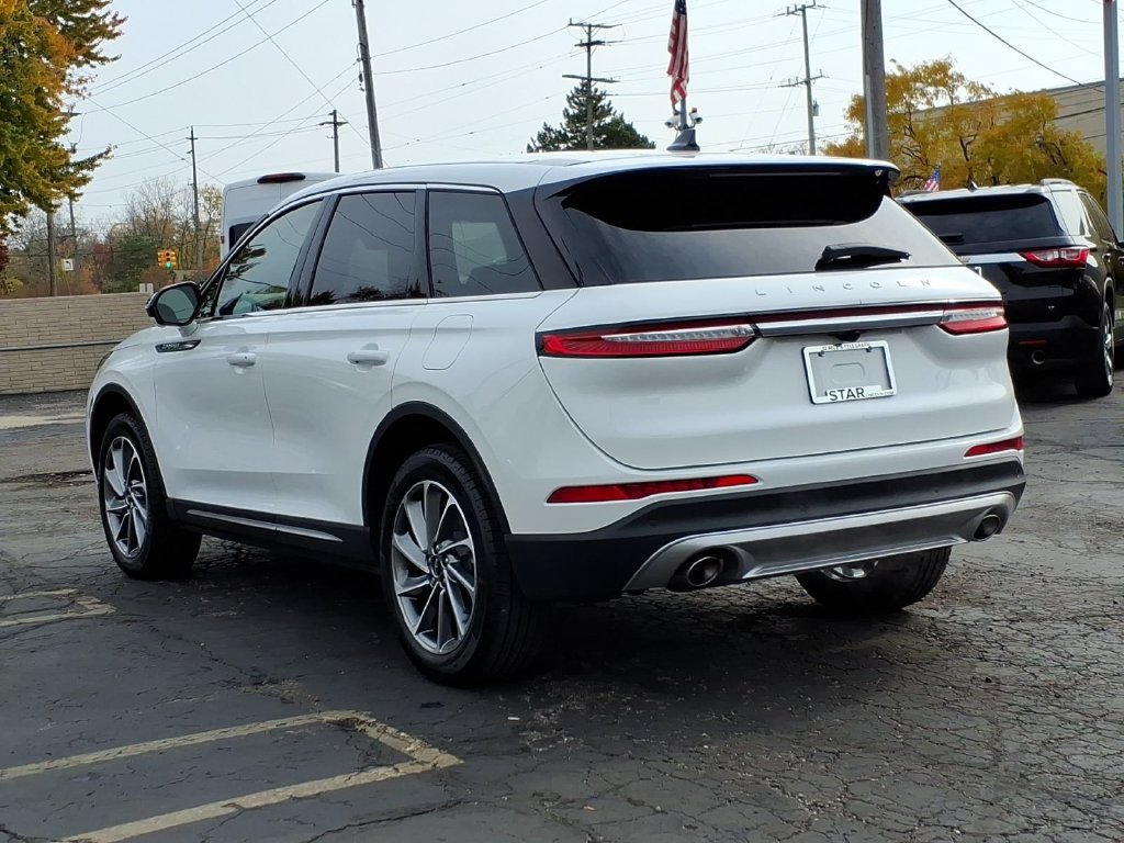 Used 2023 Lincoln Corsair AWD w/ Equipment Group 101A image 5