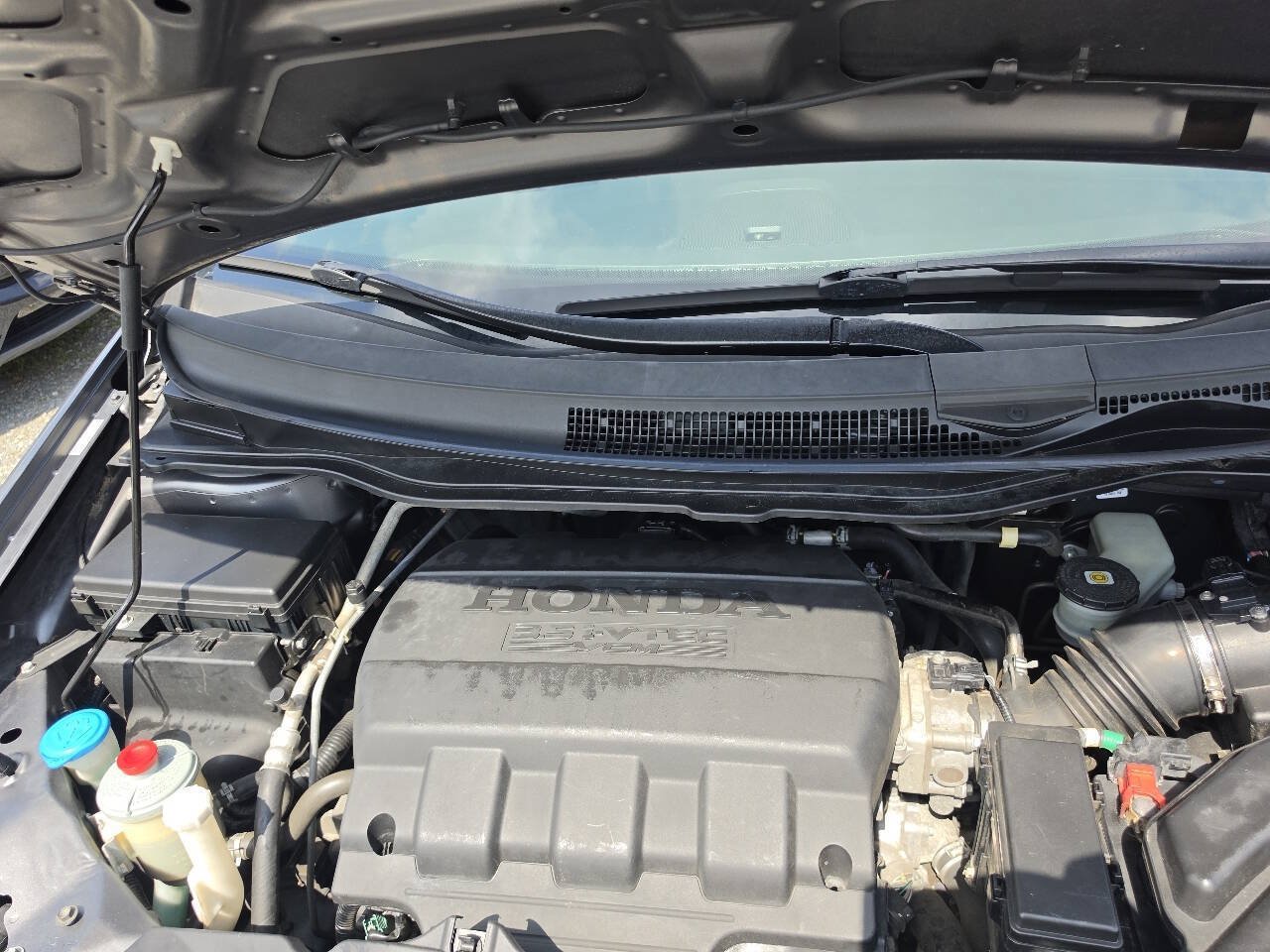 Used 2012 Honda Odyssey Touring Elite image 54