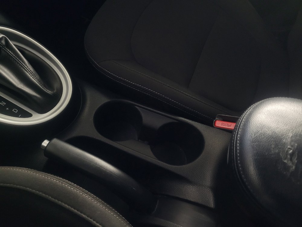 Used 2016 Kia Soul FWD image 26