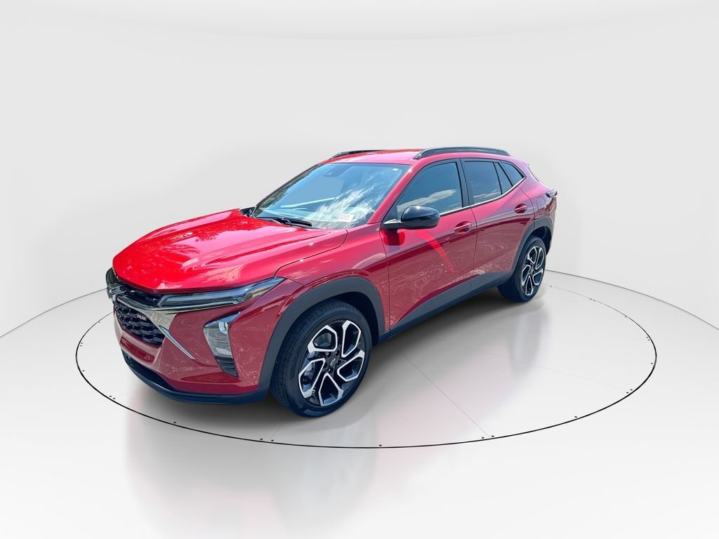 New 2026 Chevrolet Trax RS w/ Driver Confidence Package FWD image 4