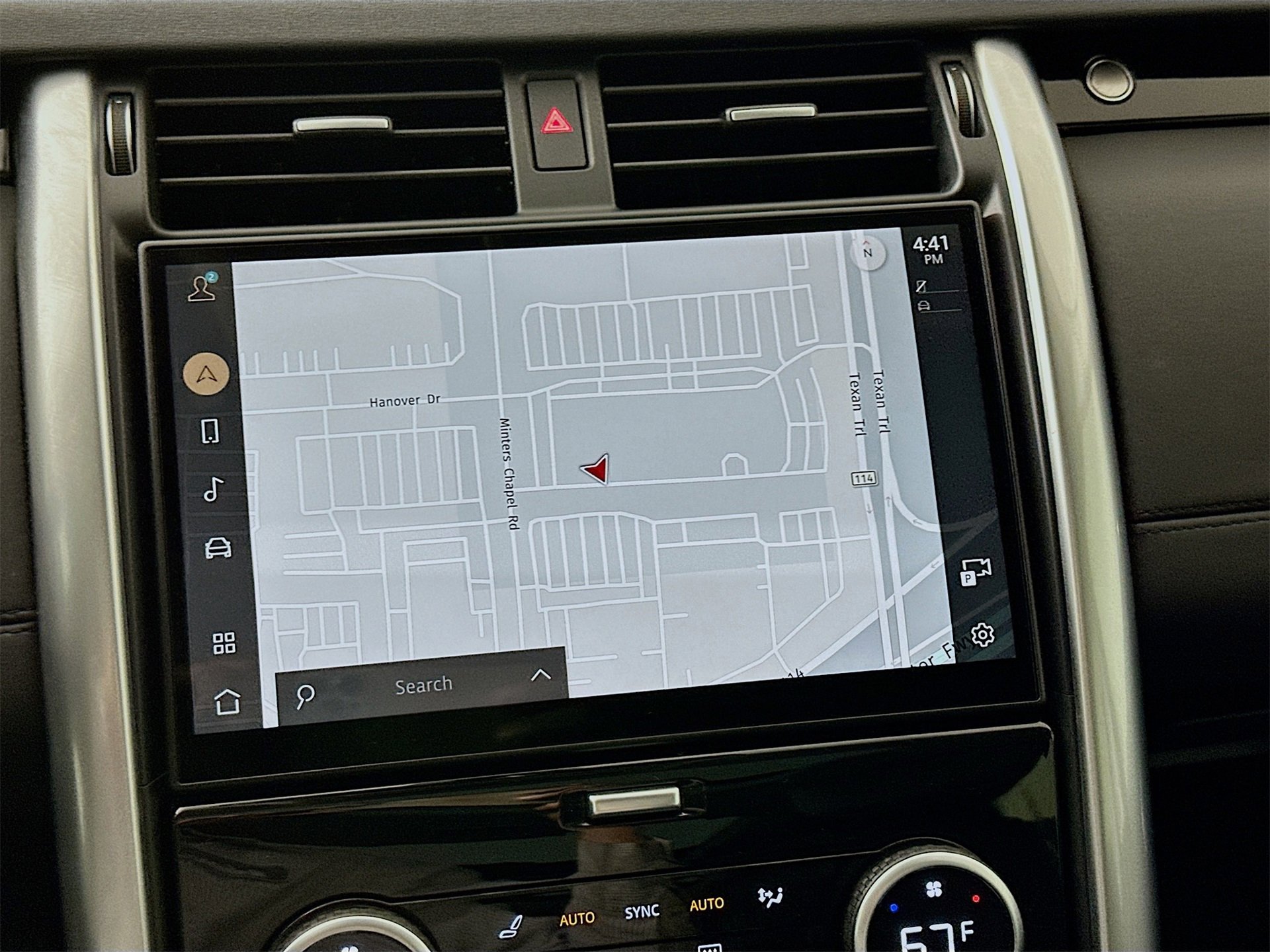 Used 2024 Land Rover Discovery S image 14