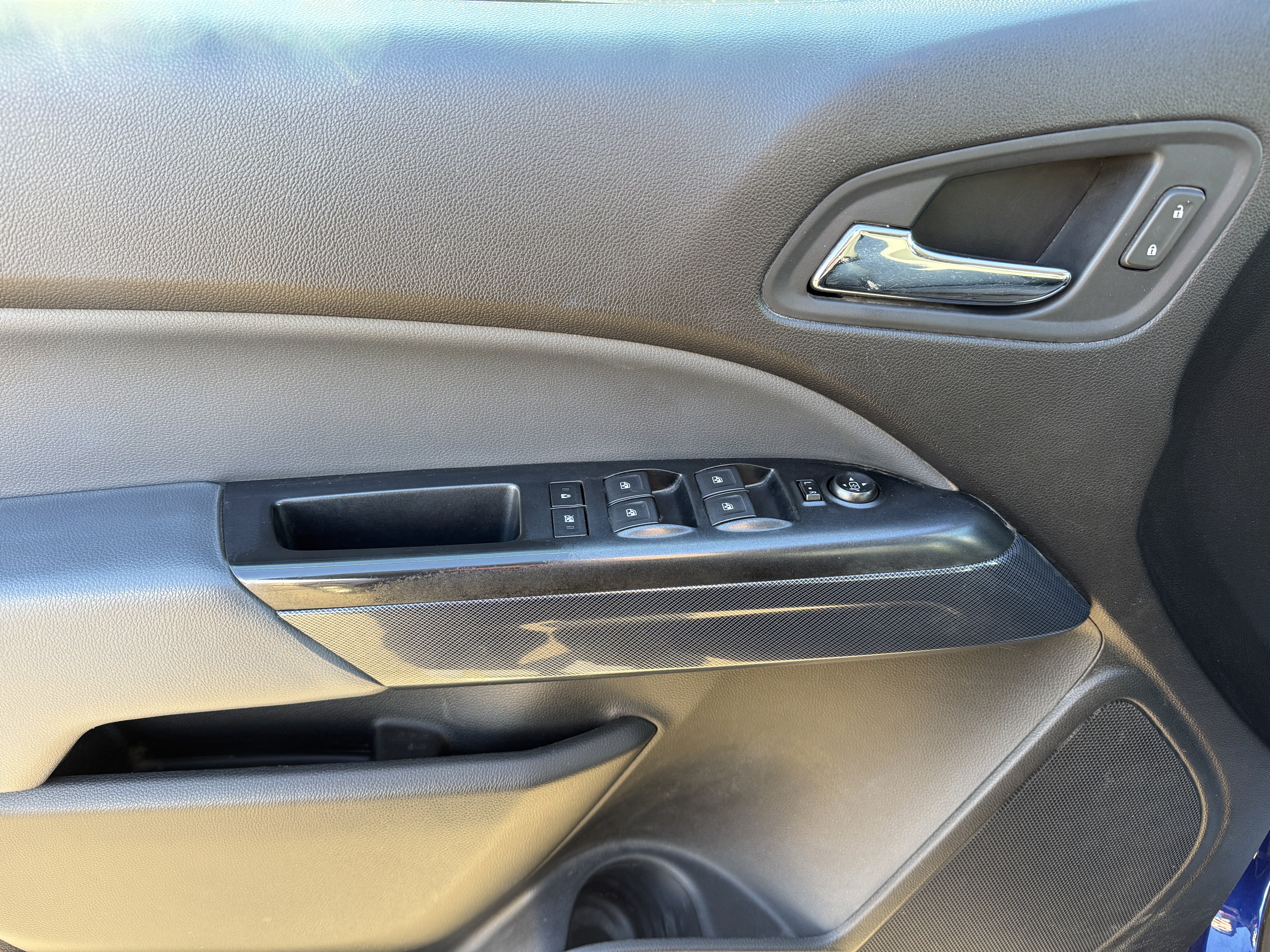 Used 2017 Chevrolet Colorado Z71 image 9