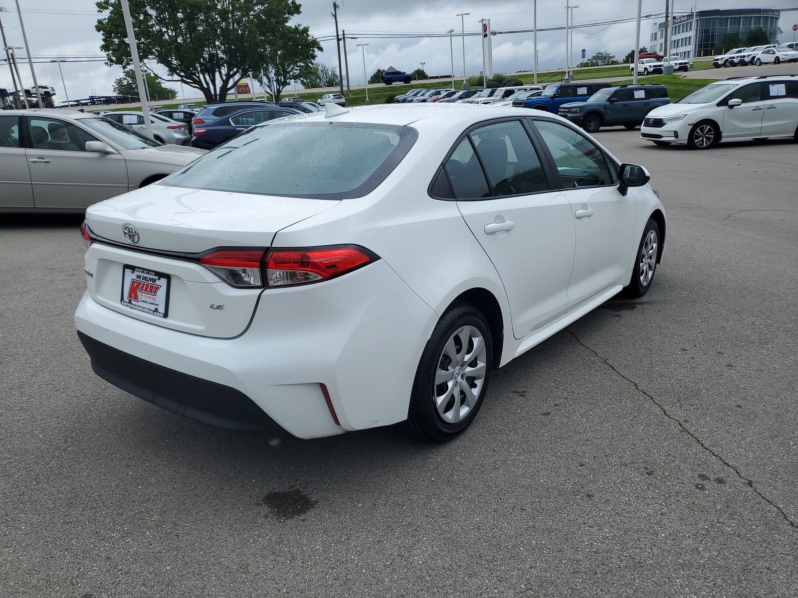 Certified 2024 Toyota Corolla LE FWD image 4