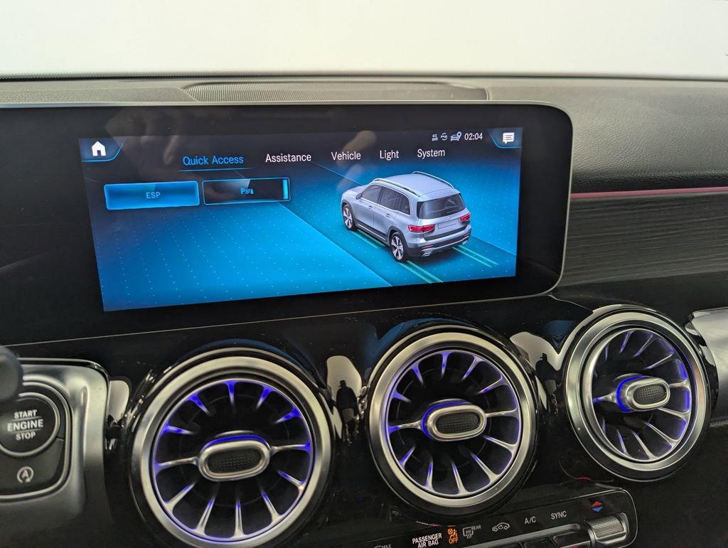 Used 2021 Mercedes-Benz GLB 250 image 44