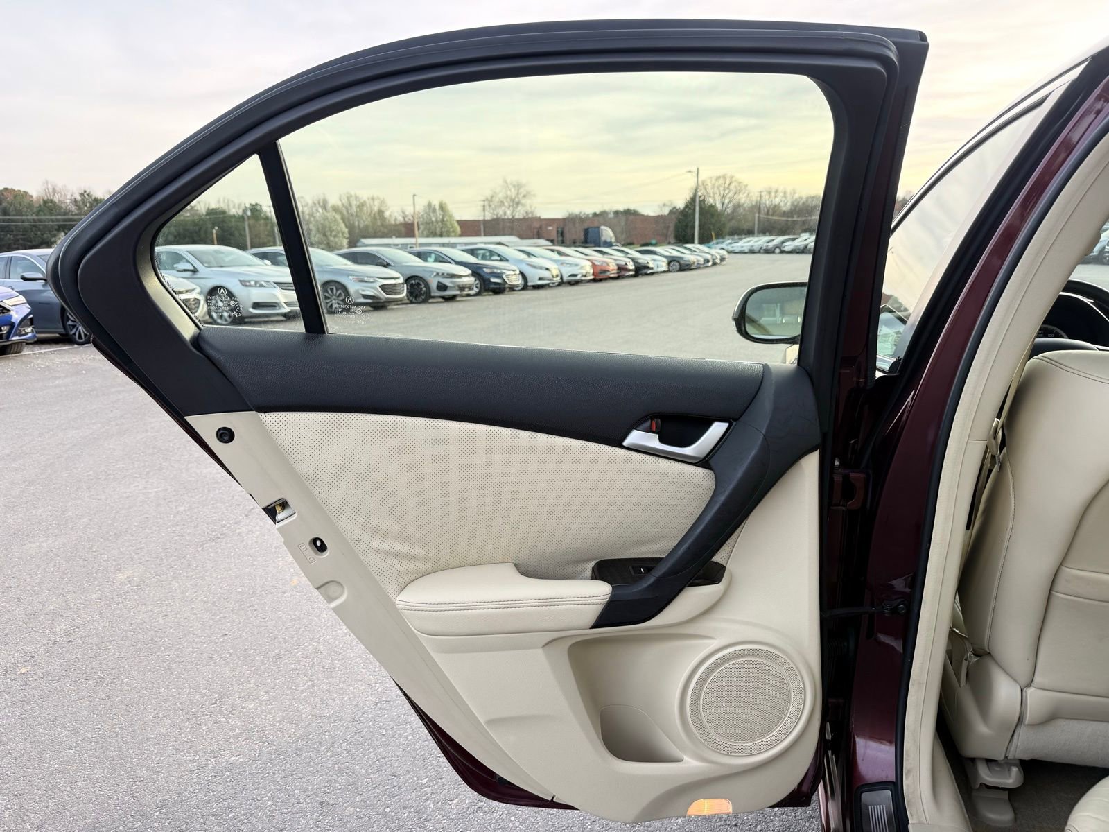 Used 2012 Acura TSX Sedan image 18