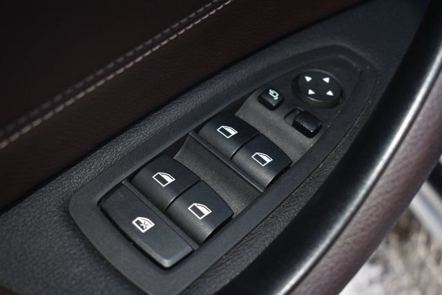 Used 2018 BMW X1 xDrive28i image 15