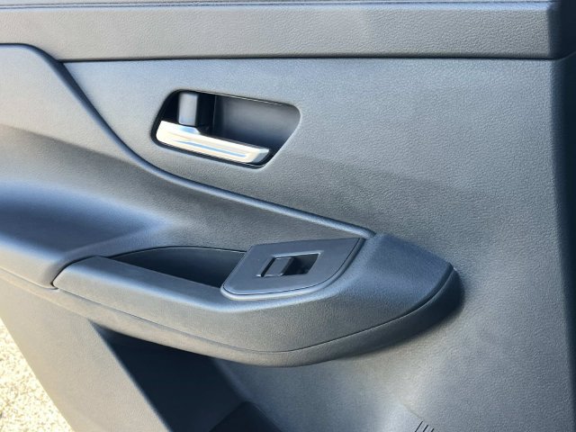 New 2026 Nissan Sentra SV w/ SV Convenience Package FWD image 17