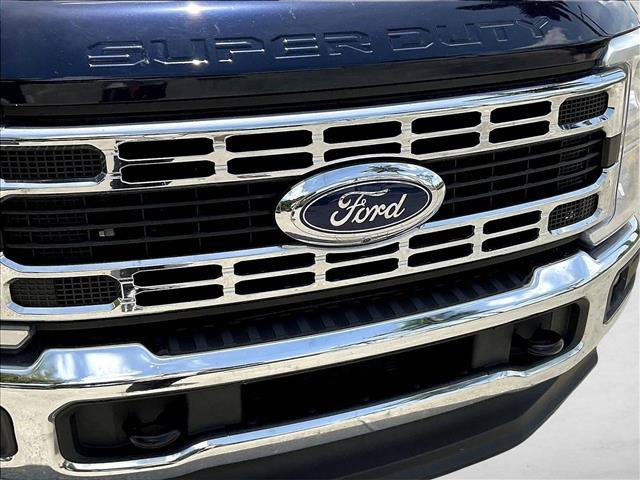 Used 2023 Ford F450 XLT w/ 360-Degree Camera Package AWD/4WD image 26