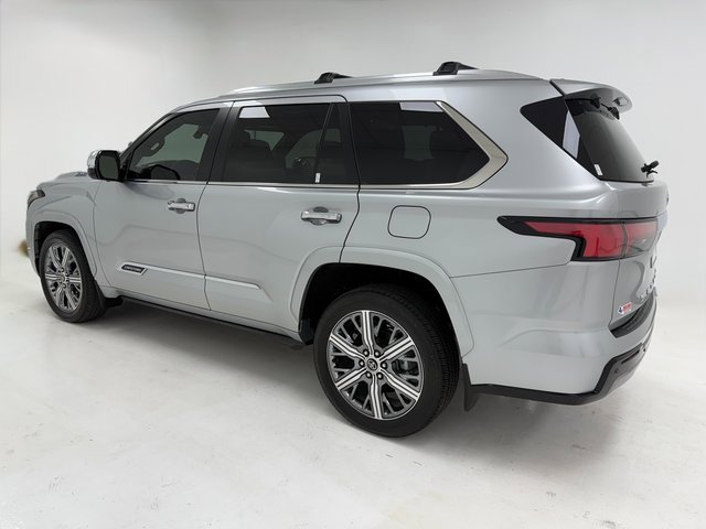 Used 2024 Toyota Sequoia Capstone image 37