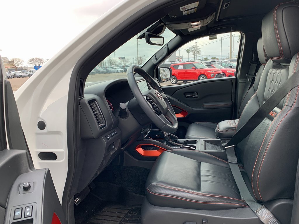 Used 2023 Nissan Frontier Pro-X w/ Pro-X Premium Package image 26