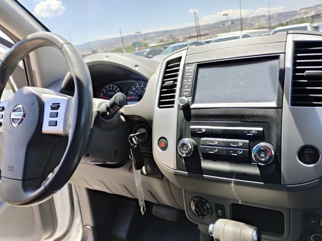 Used 2019 Nissan Frontier SV AWD/4WD image 17