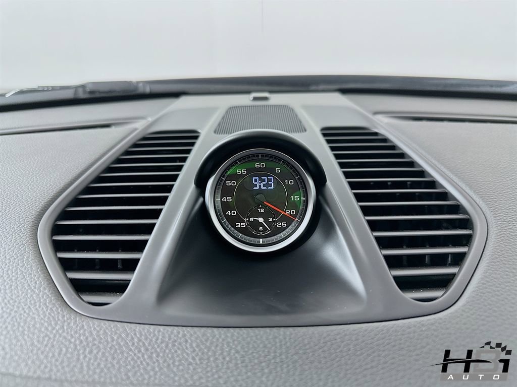 Used 2015 Porsche 911 Carrera S image 19