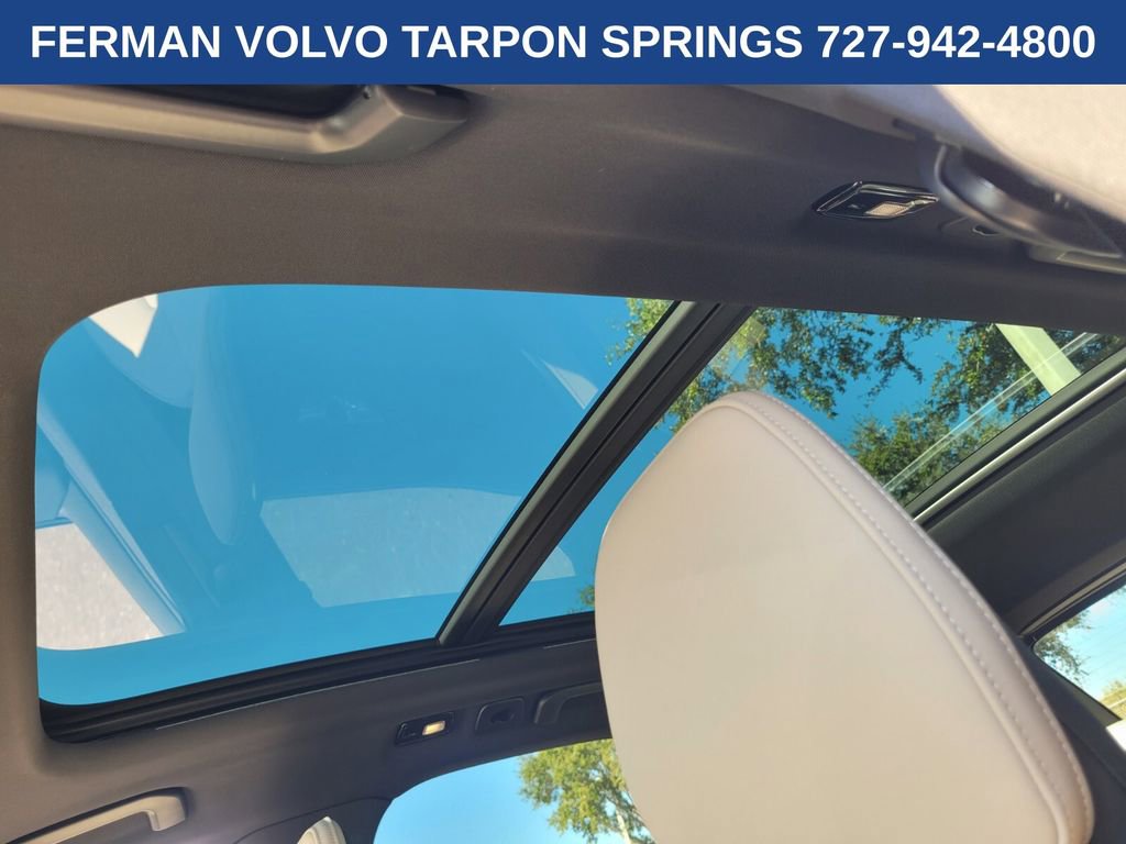 New 2026 Volvo XC60 T8 Core image 22