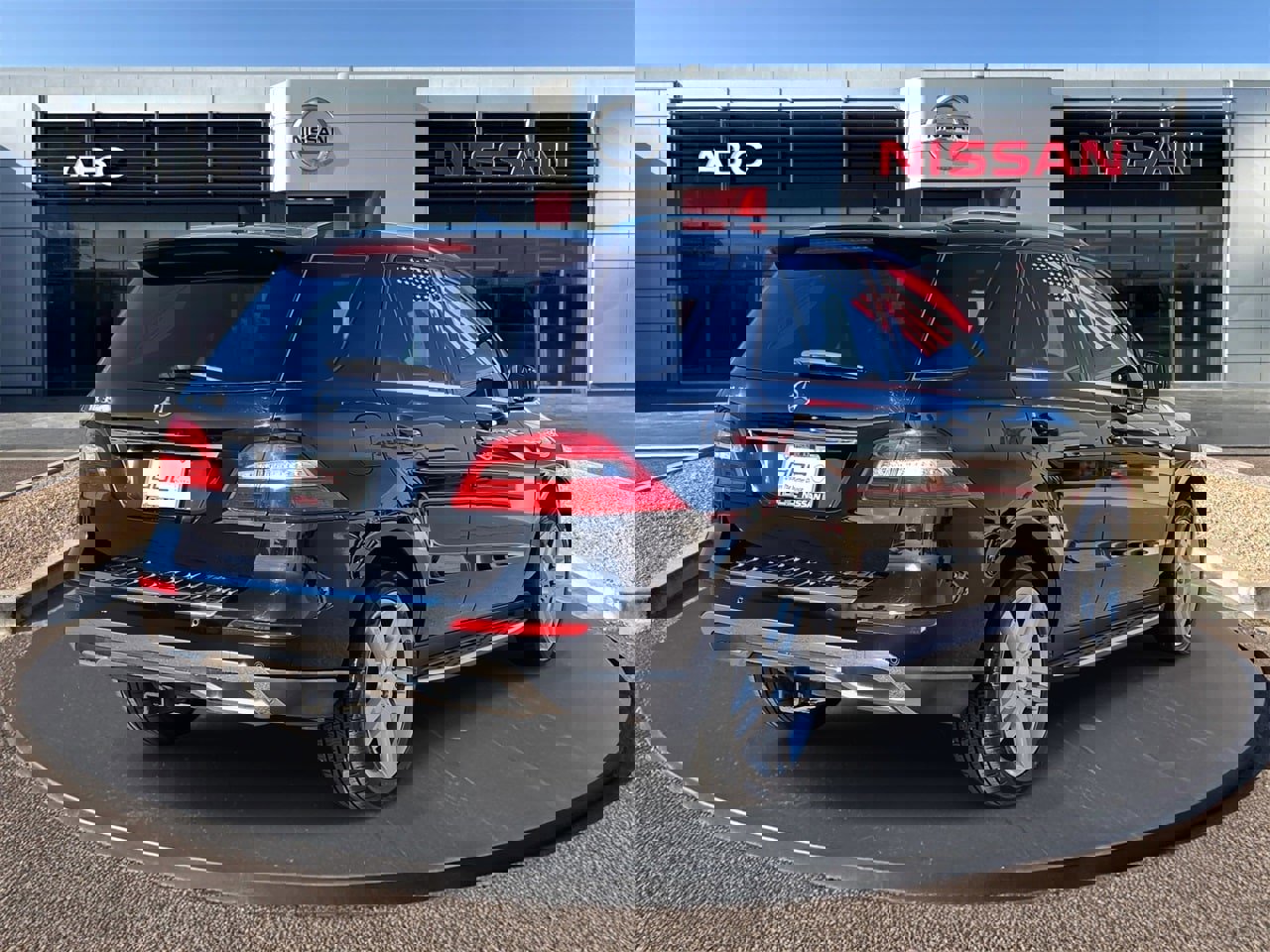 Used 2015 Mercedes-Benz ML 350 2WD image 5