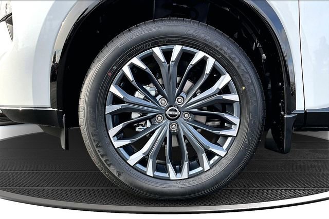 New 2026 Nissan Rogue Platinum image 12