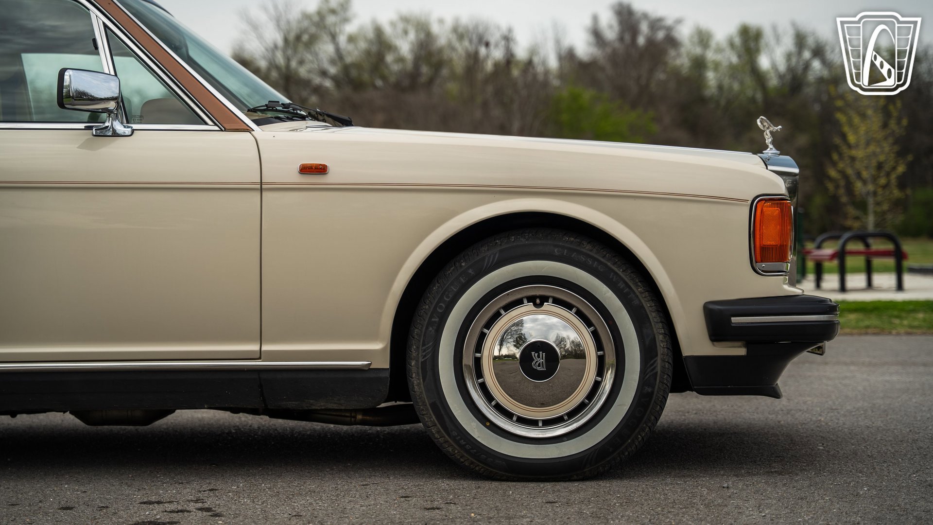 Used 1993 Rolls-Royce Silver Spur II image 32
