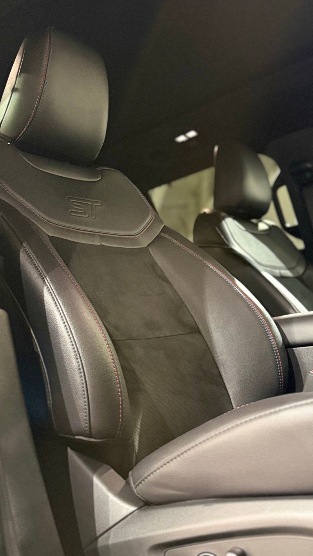 Used 2023 Ford Explorer ST w/ Equipment Group 401A image 73