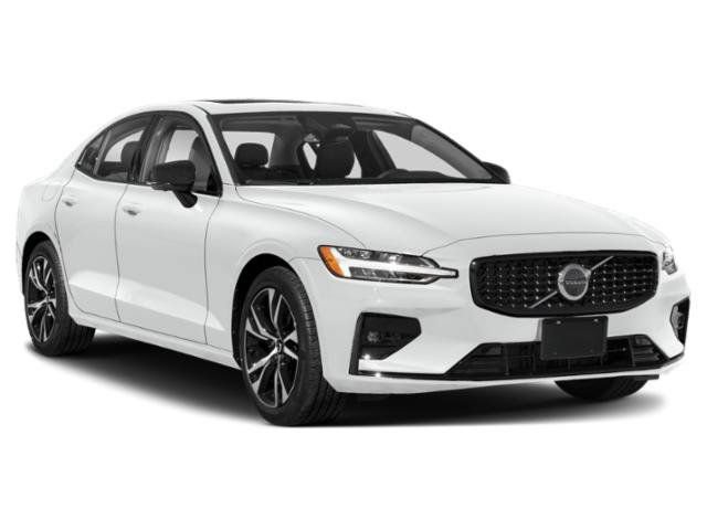 Used 2023 Volvo S60 B5 Plus FWD image 7