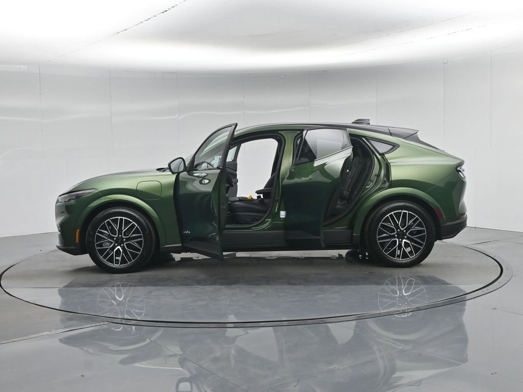 Used 2025 Ford Mustang Mach-E Premium image 3