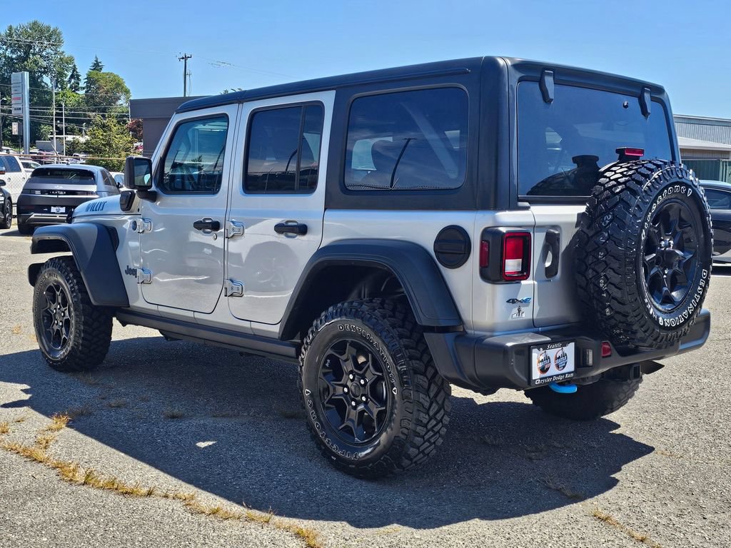 Used 2023 Jeep Wrangler Unlimited w/ Cold Weather Group AWD/4WD image 6