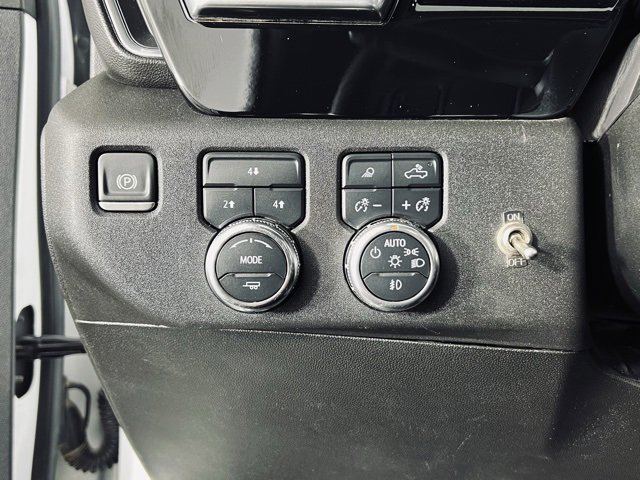 Used 2024 GMC Sierra 3500 SLE image 21