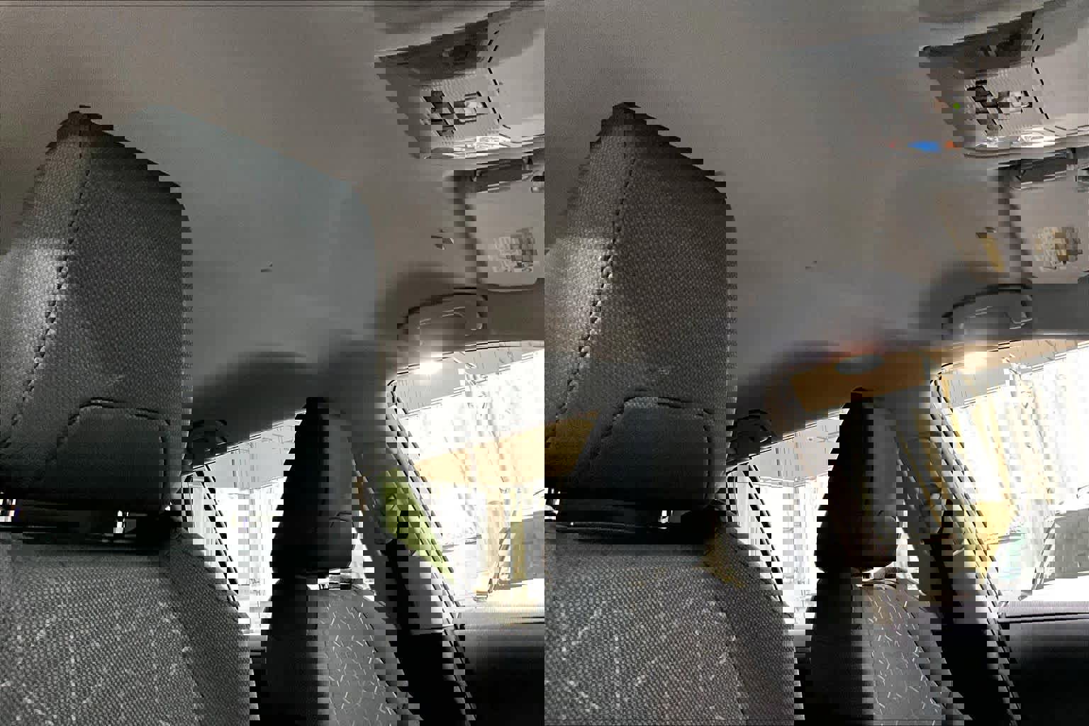 Used 2025 Toyota RAV4 XLE AWD/4WD image 14