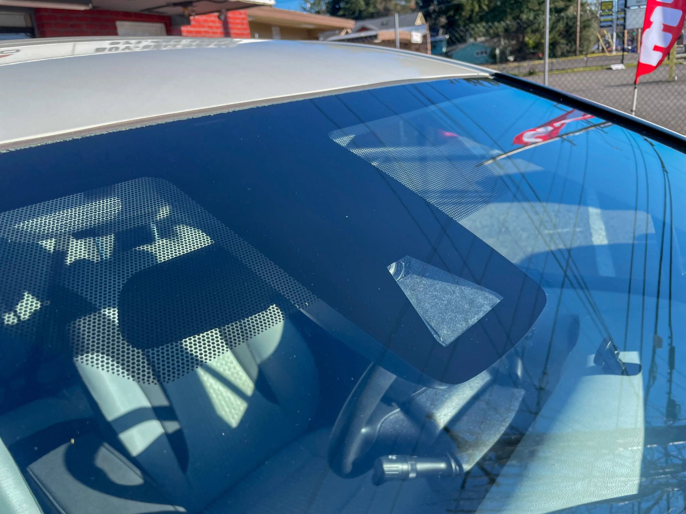 Used 2017 Toyota Prius Two w/ Carpet Mat Package image 31