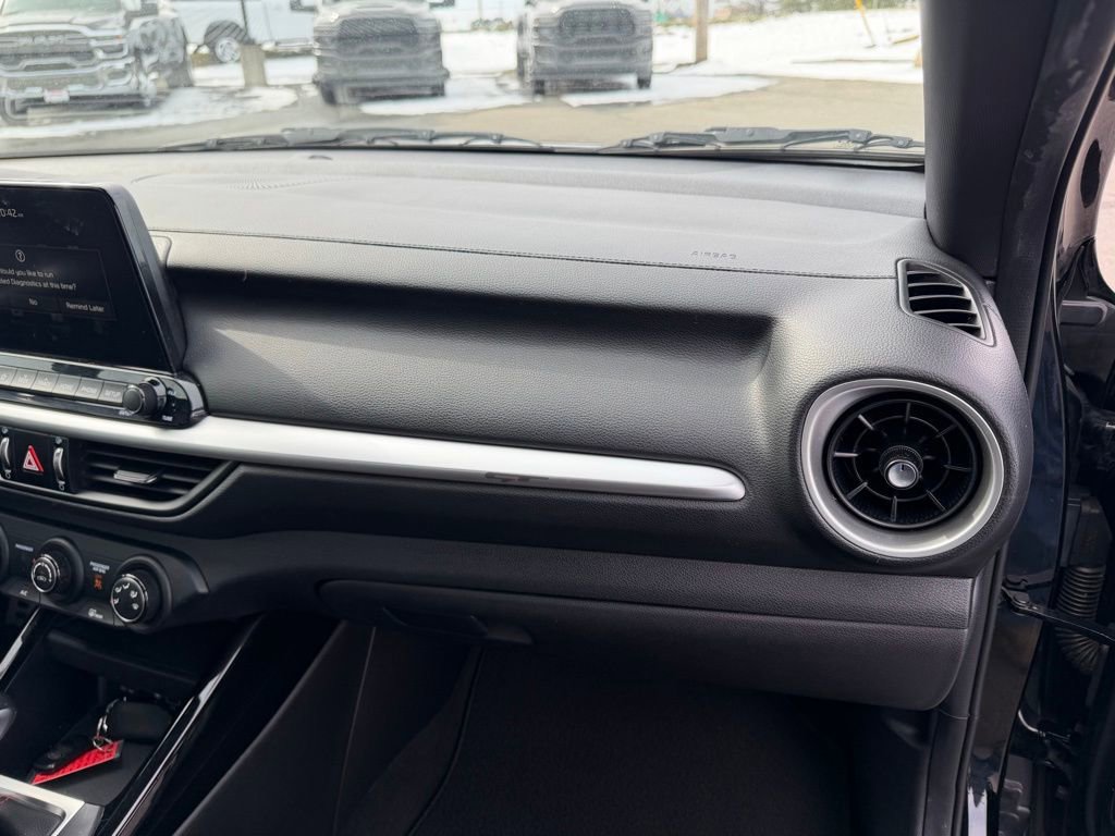 Used 2021 Kia Forte GT image 33