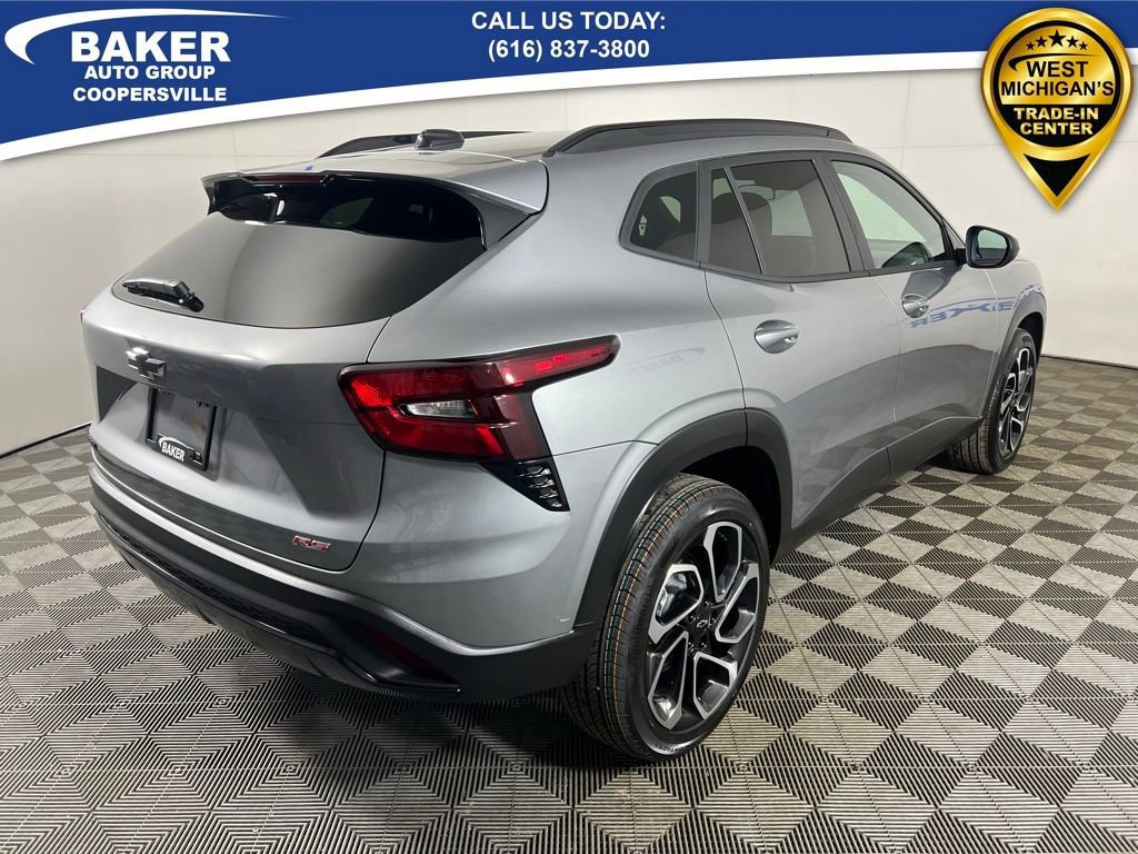 New 2026 Chevrolet Trax RS w/ Sunroof Package image 5