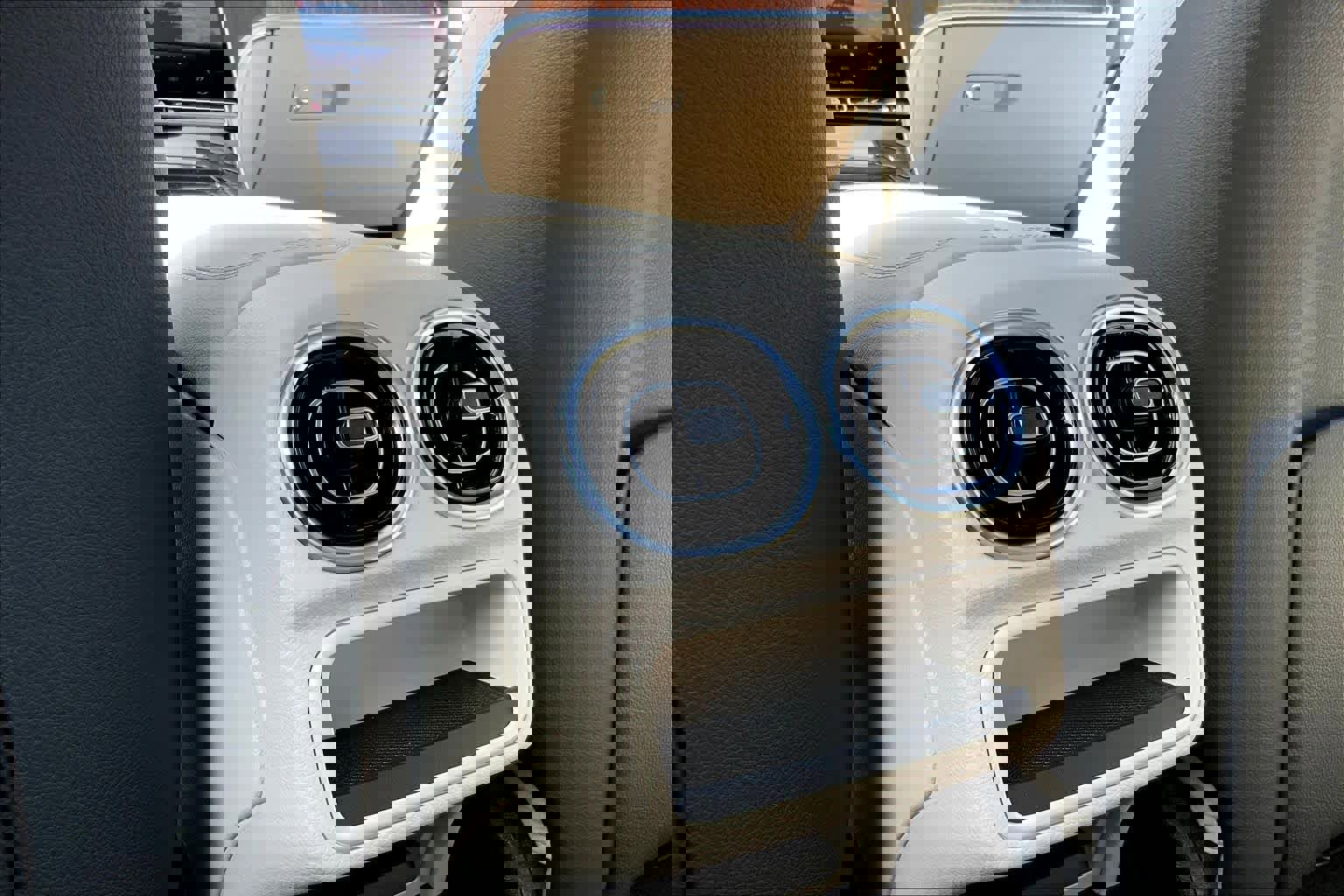 Used 2026 Mercedes-Benz C 300 4MATIC Sedan image 22