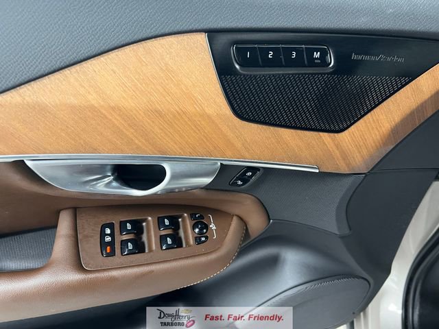 Used 2024 Volvo XC90 B6 Plus w/ Protection Package Premier AWD/4WD image 29