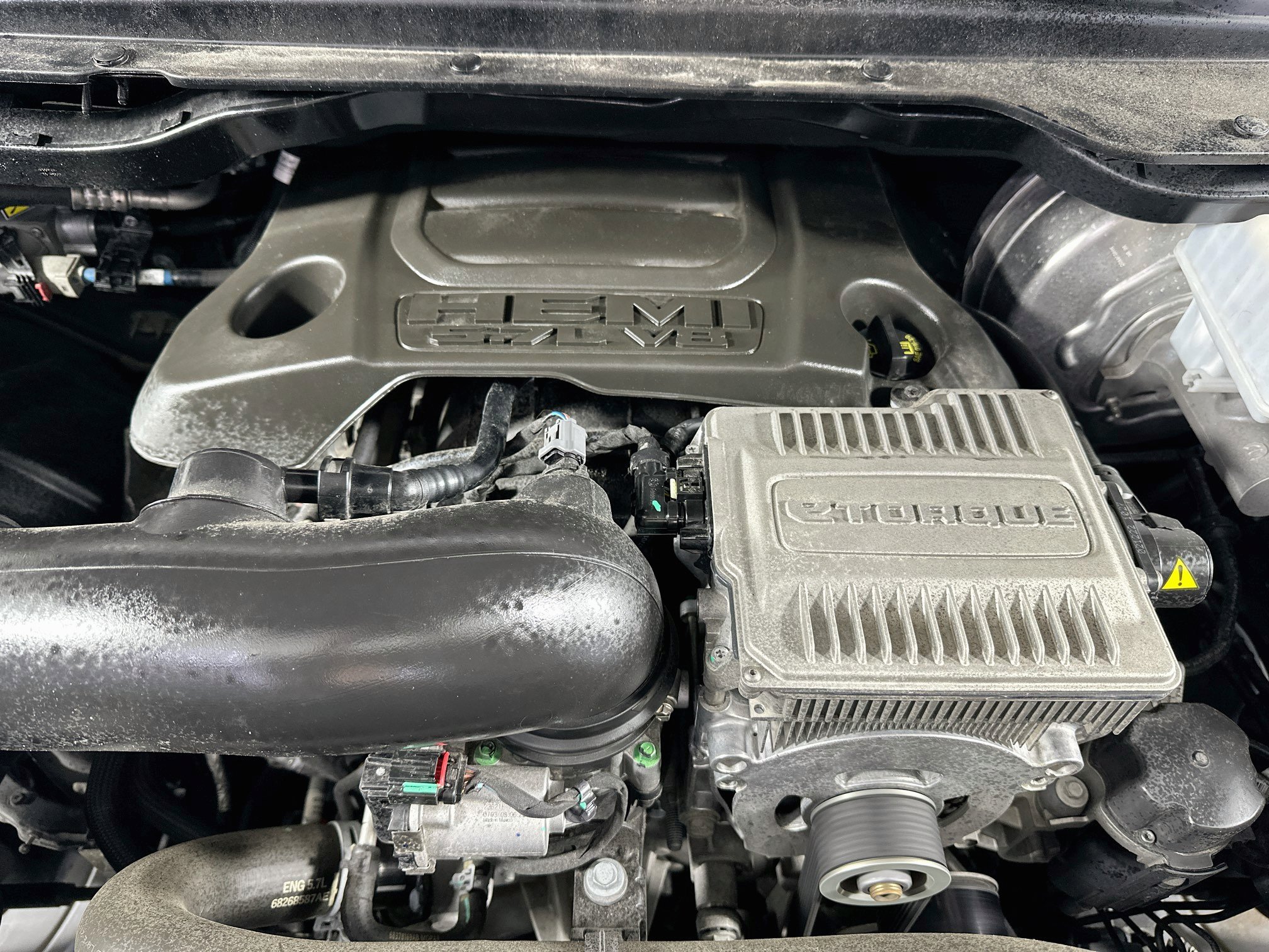 Used 2023 RAM 1500 Laramie AWD/4WD image 29