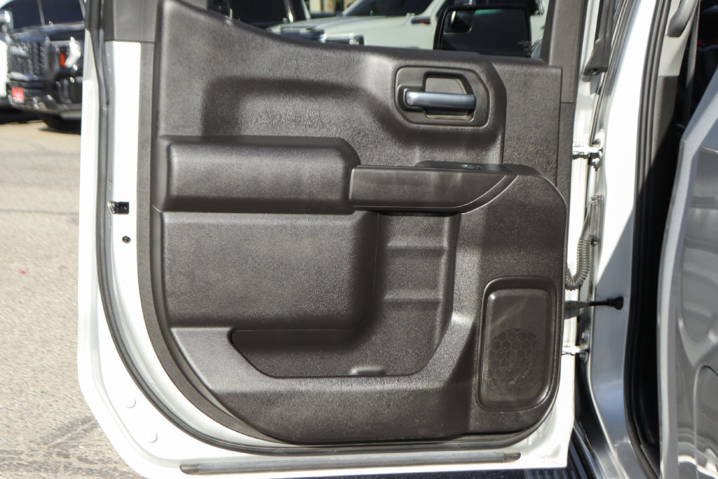 Used 2022 Chevrolet Silverado 1500 Custom w/ LPO, Dark Essentials Package AWD/4WD image 30