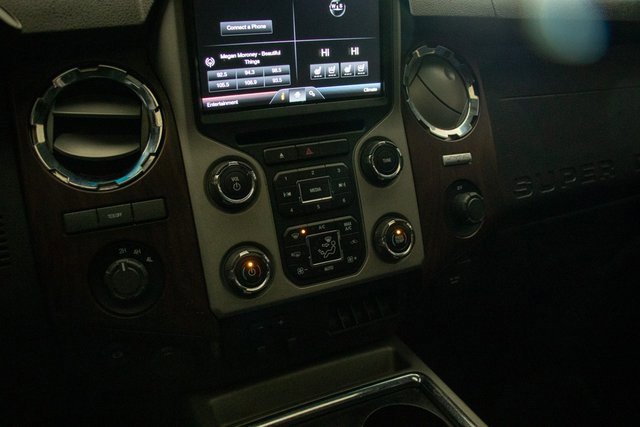 Used 2015 Ford F350 Lariat w/ Lariat Ultimate Package image 33