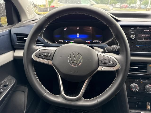 Used 2023 Volkswagen Taos SE w/ Panoramic Sunroof Package FWD image 20