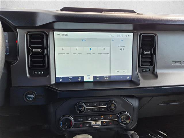 Used 2022 Ford Bronco Outer Banks AWD/4WD image 15