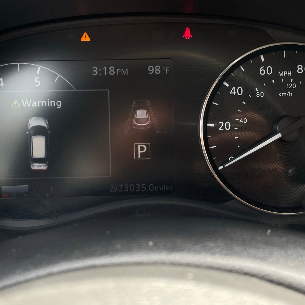 Used 2024 Nissan Kicks SR w/ SR Premium Package FWD image 16