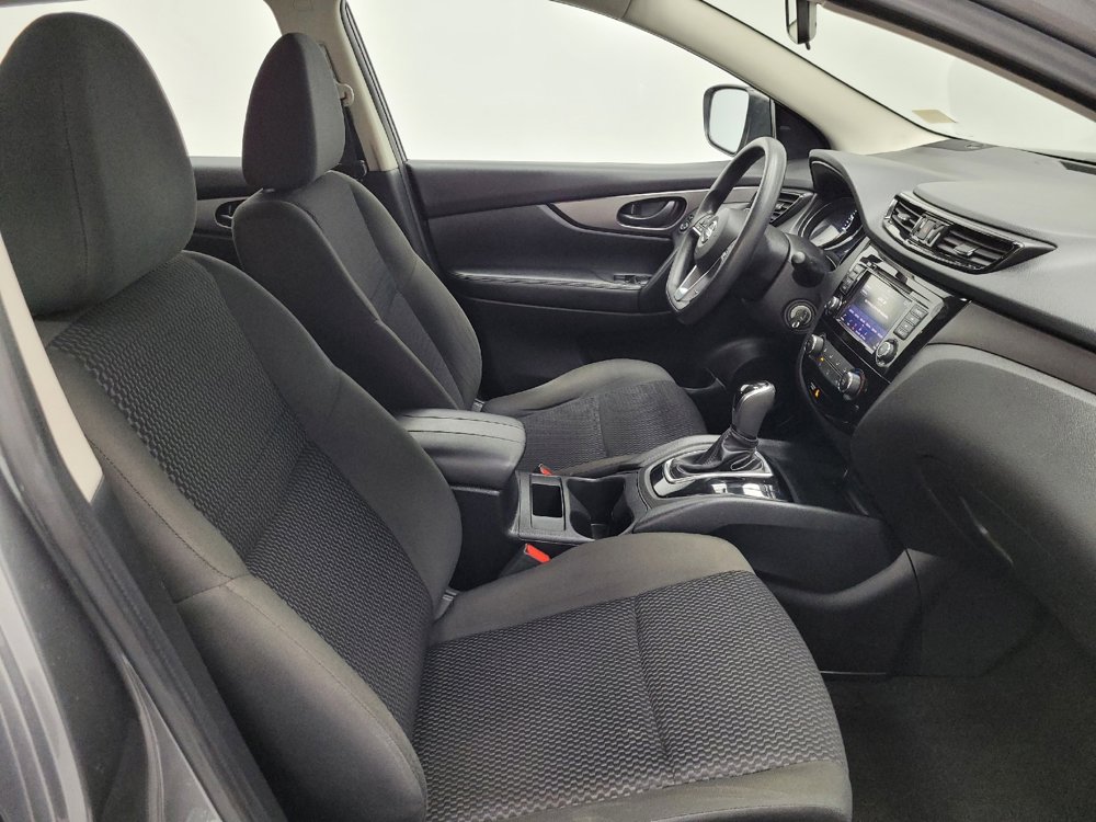 Used 2021 Nissan Rogue Sport S image 21