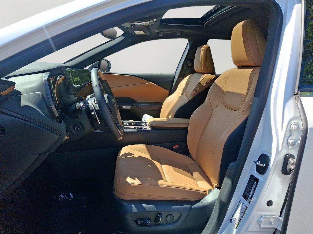 Used 2024 Lexus RX 350 Premium w/ Cold Area Package AWD/4WD image 15