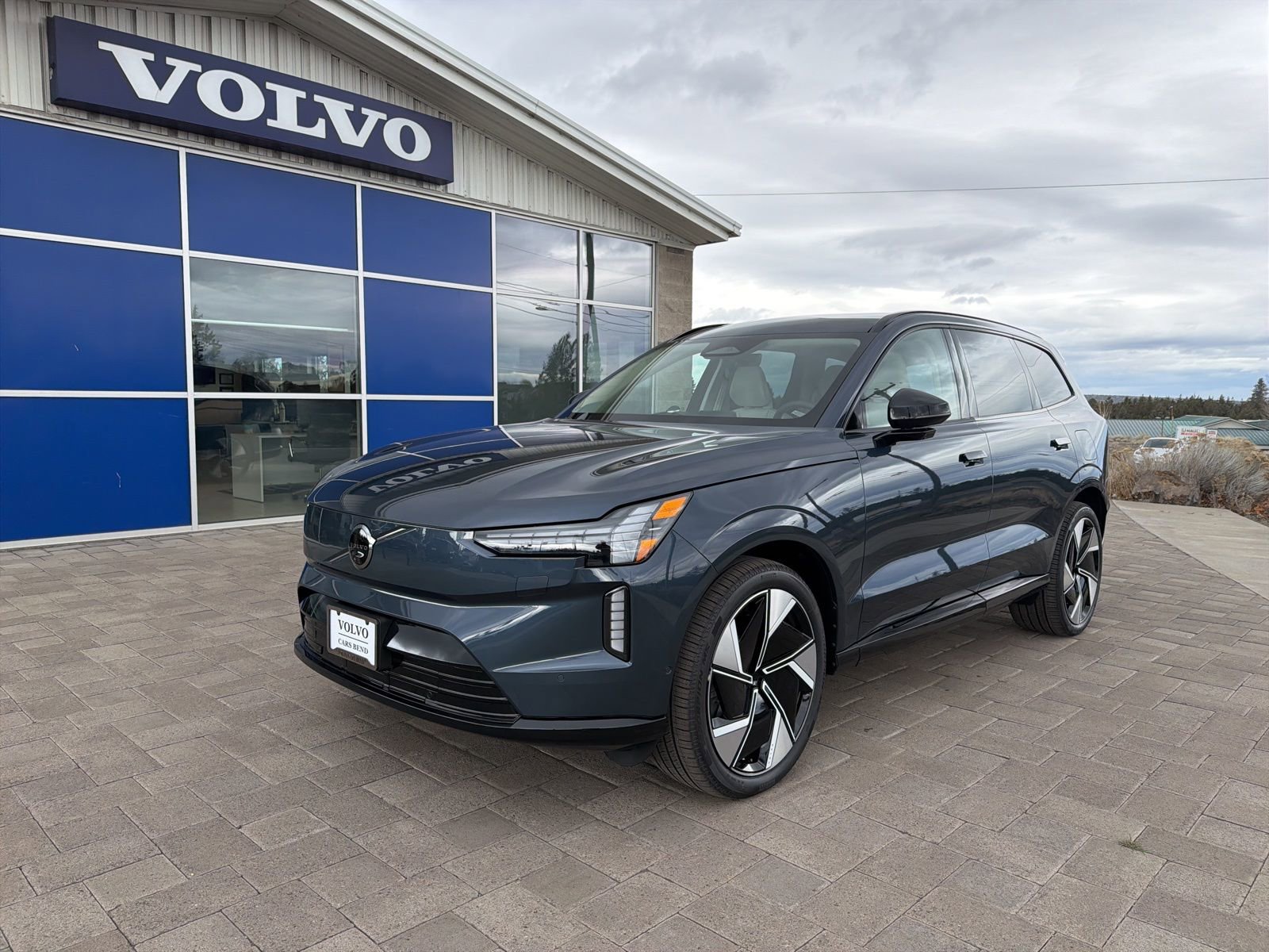 New 2026 Volvo EX90 Ultra image 27