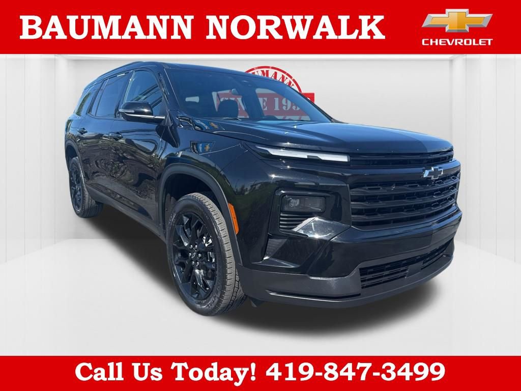 Used 2025 Chevrolet Traverse LT w/ Midnight/Sport Edition AWD/4WD image 1